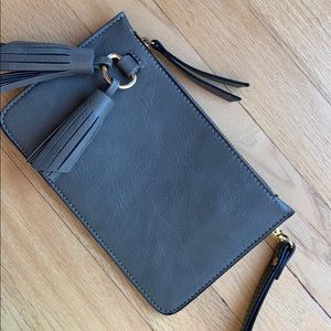 melie bianca wristlet